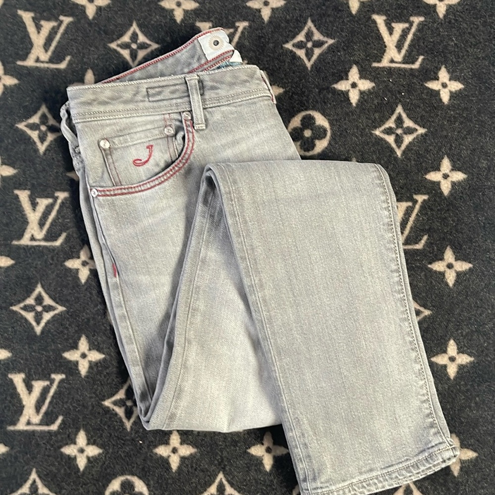 EUC Men’s Jacob Cohen hey denim button fly jeans